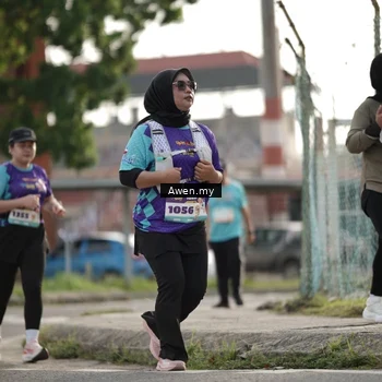 Runner Photo 8338770