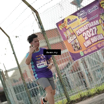 Runner Photo 8338786