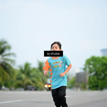 Runner Photo 8338811