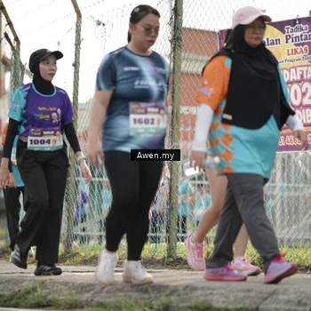 Runner Photo 8338824