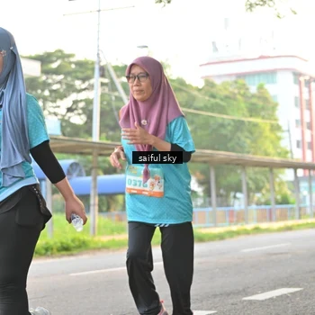 Runner Photo 8338826