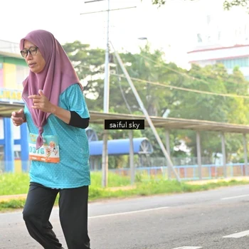 Runner Photo 8338847