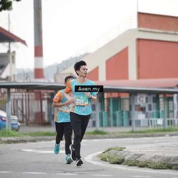 Runner Photo 8338854