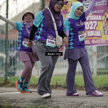 Runner Photo 8338857