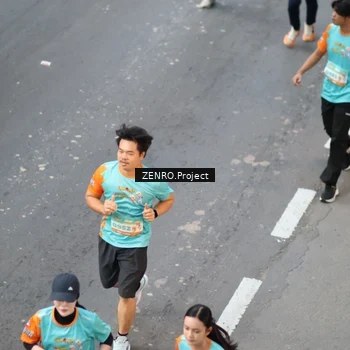 Runner Photo 8338868