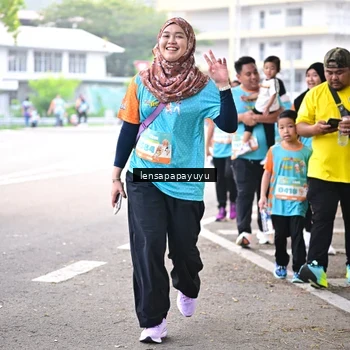 Runner Photo 8338880