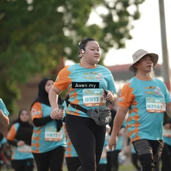 Runner Photo 8338882
