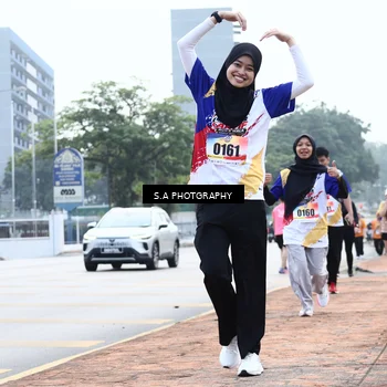 Runner Photo 8338906