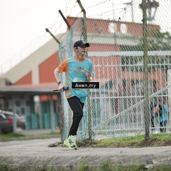Runner Photo 8338933