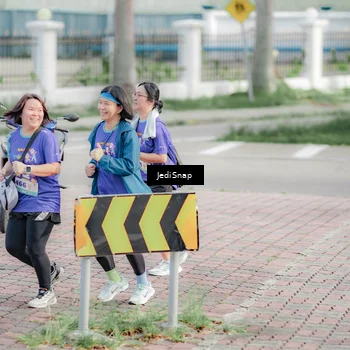 Runner Photo 8338937