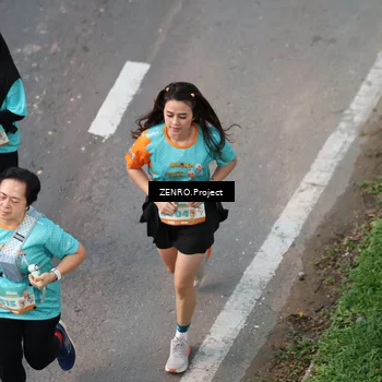 Runner Photo 8338947