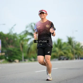 Runner Photo 8338958