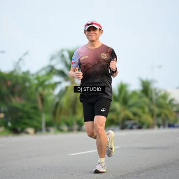 Runner Photo 8338964