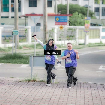 Runner Photo 8338977
