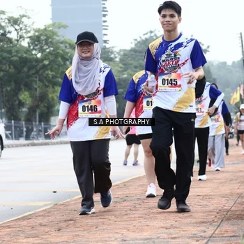 Runner Photo 8338998