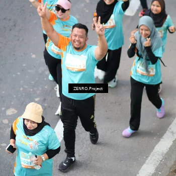 Runner Photo 8339009