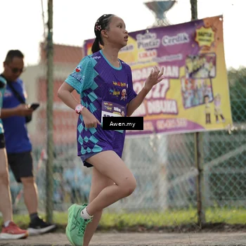 Runner Photo 8339015