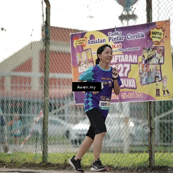 Runner Photo 8339035