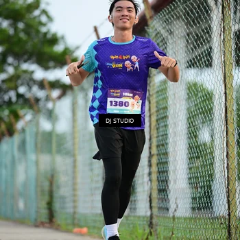 Runner Photo 8339038