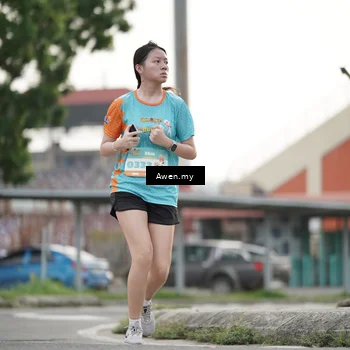 Runner Photo 8339042