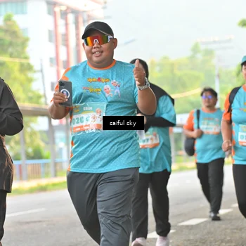 Runner Photo 8339043