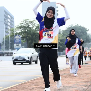 Runner Photo 8339048