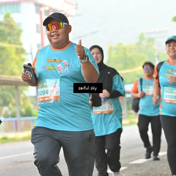Runner Photo 8339059