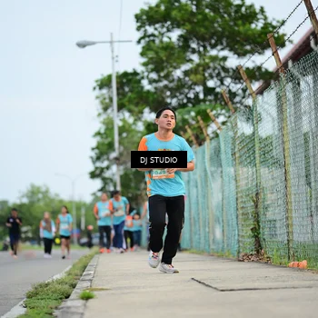 Runner Photo 8339070