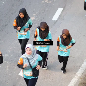 Runner Photo 8339074