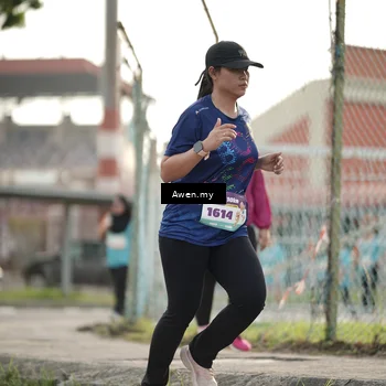 Runner Photo 8339076