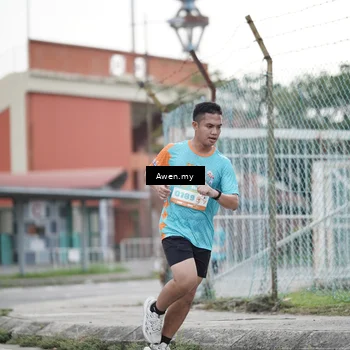 Runner Photo 8339081