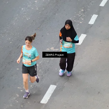 Runner Photo 8339082