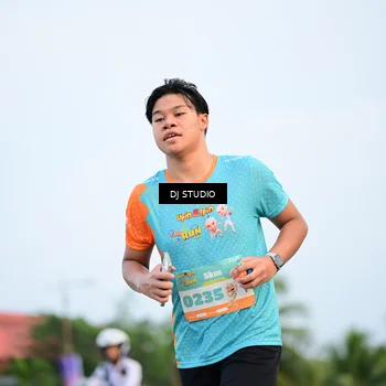 Runner Photo 8339090