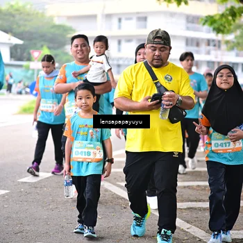 Runner Photo 8339102