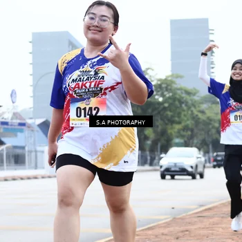Runner Photo 8339118