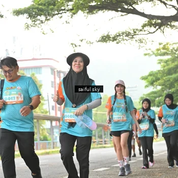 Runner Photo 8339178