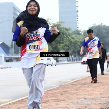 Runner Photo 8339185