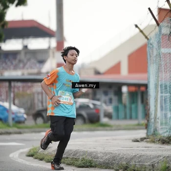 Runner Photo 8339258
