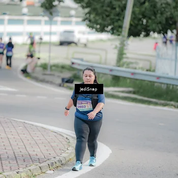 Runner Photo 8339267