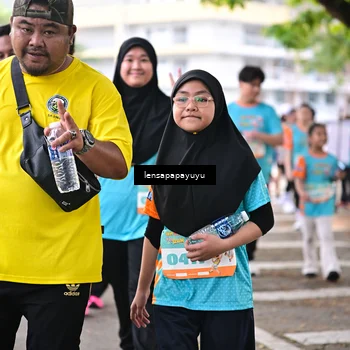 Runner Photo 8339276