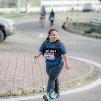 Runner Photo 8339290