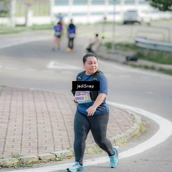 Runner Photo 8339297