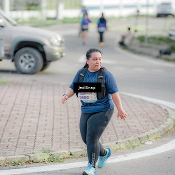 Runner Photo 8339308