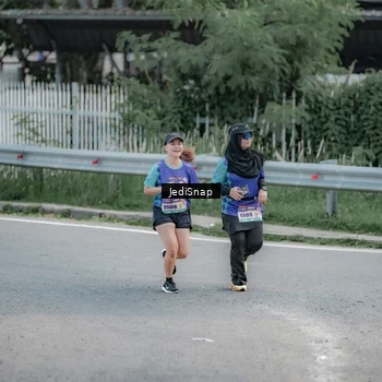 Runner Photo 8339325