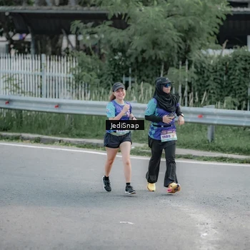 Runner Photo 8339337
