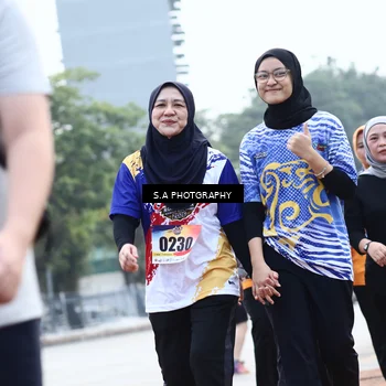 Runner Photo 8339344