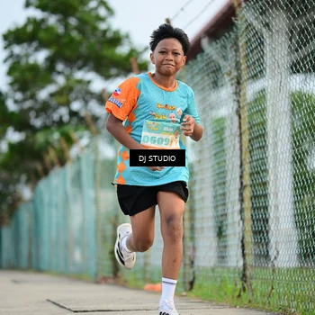 Runner Photo 8339378