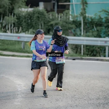 Runner Photo 8339427