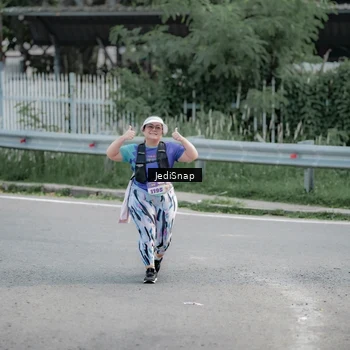 Runner Photo 8339457