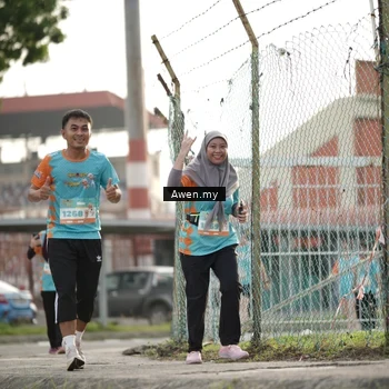 Runner Photo 8339473